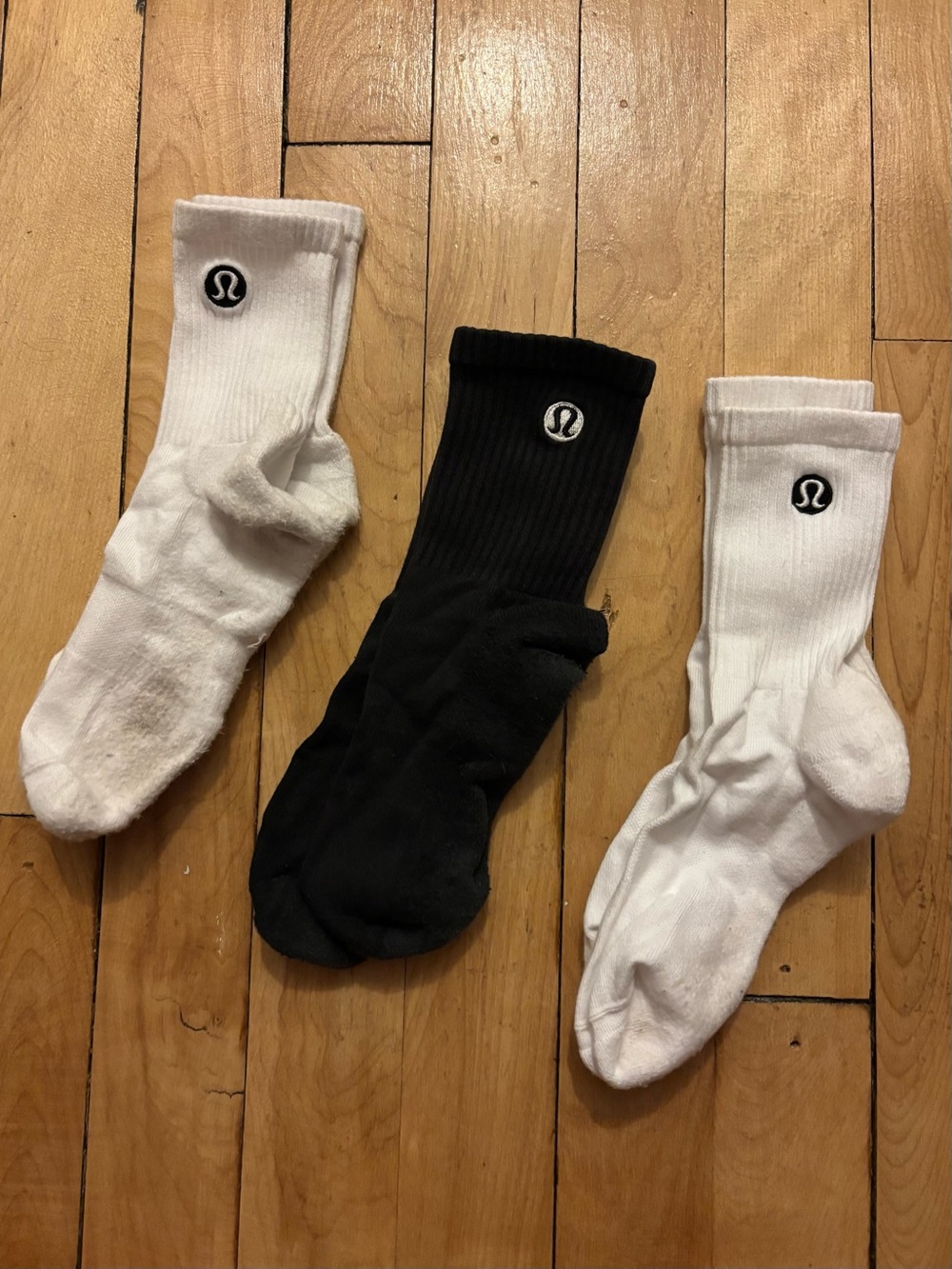 Lululemon Men’s Crew Socks - White & Black (Used 3-Pack)